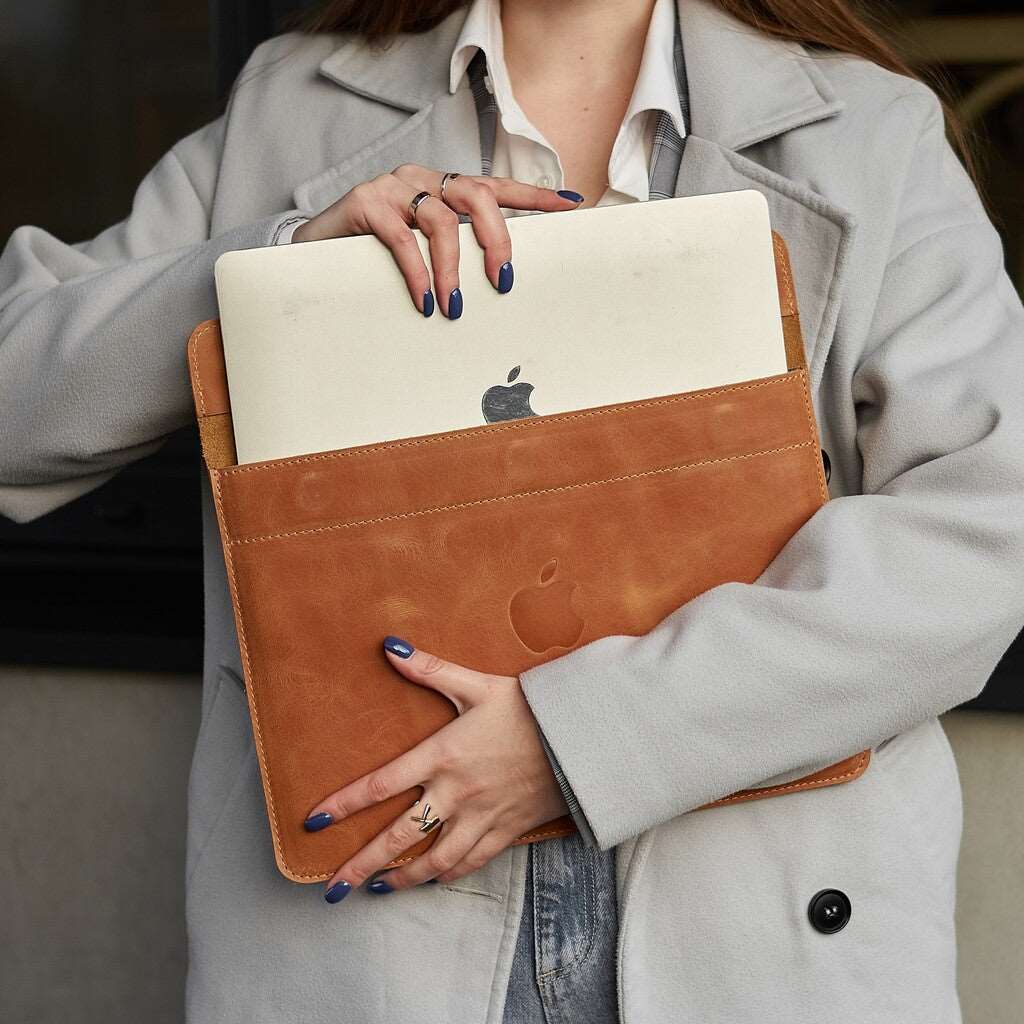 Klouz Sleeve with Felt Lining for Apple MacBook