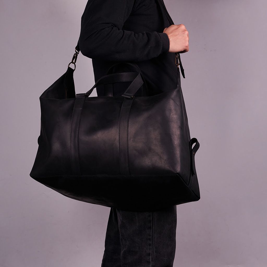 All In Leather Travel Bag