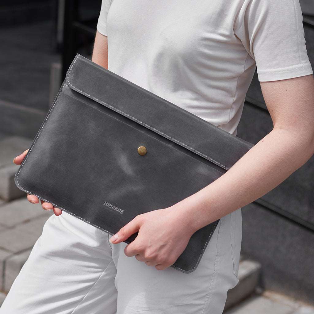 Lab Leather Laptop Sleeve