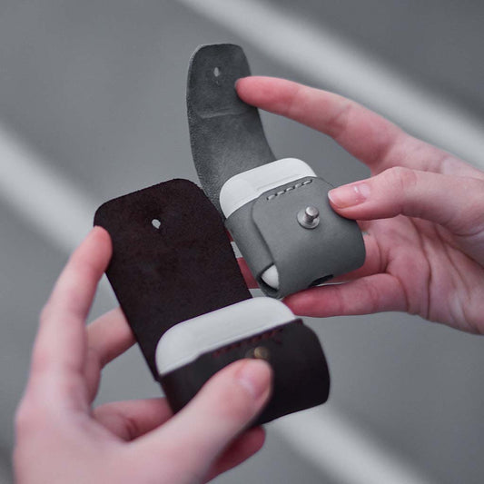 Mono AirPods Case