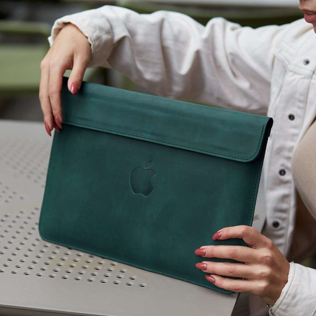 Klouz Sleeve with Felt Lining for Apple MacBook