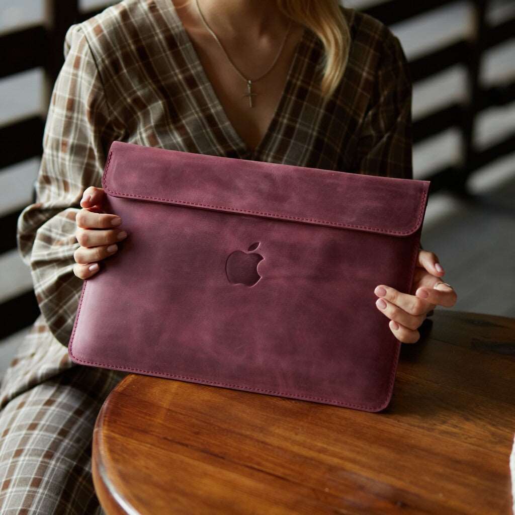 Klouz Sleeve with Felt Lining for Apple MacBook
