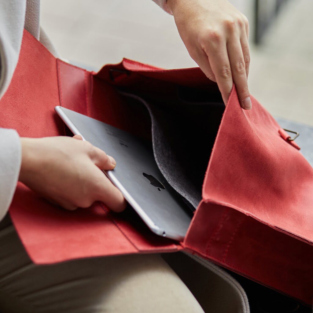 Dandy Leather Covertible Bag