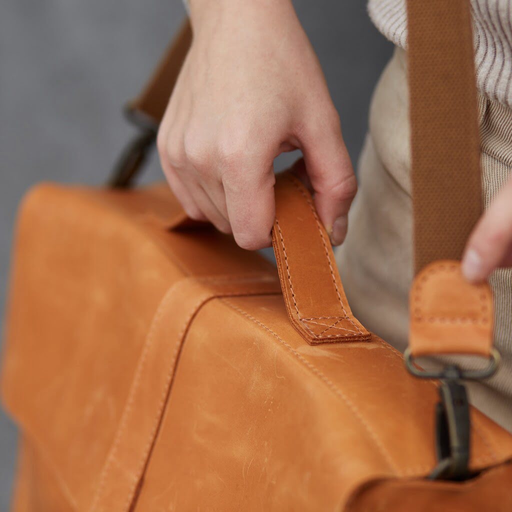 Dandy Leather Covertible Bag
