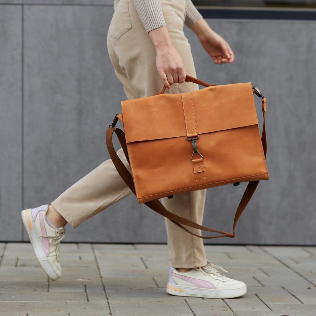 Dandy Leather Covertible Bag